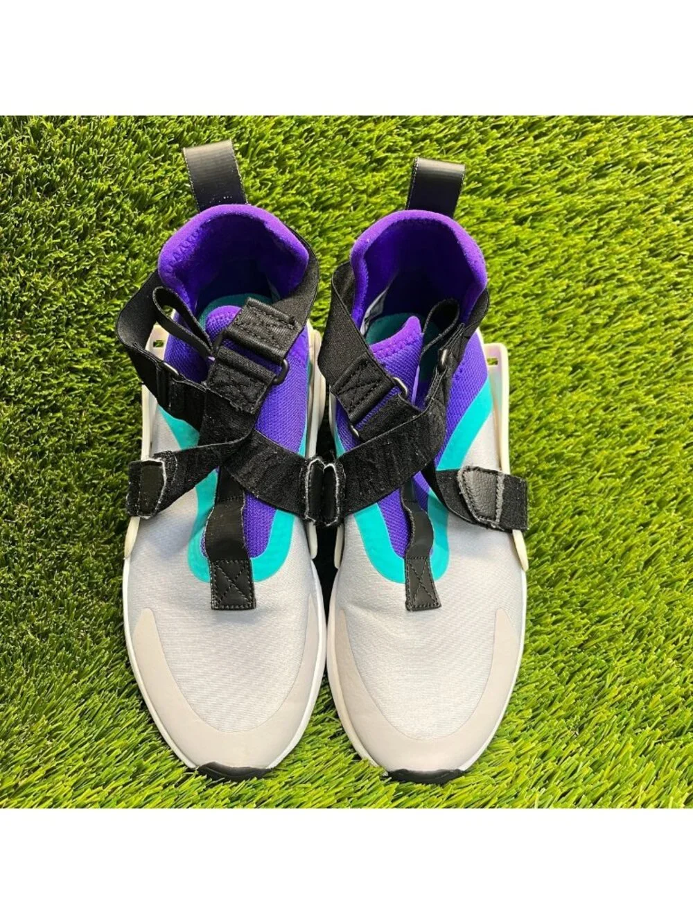 Nike Air Huarache City Womens Size 6.5 Gray Purple Black Athletic Shoes Sneakers